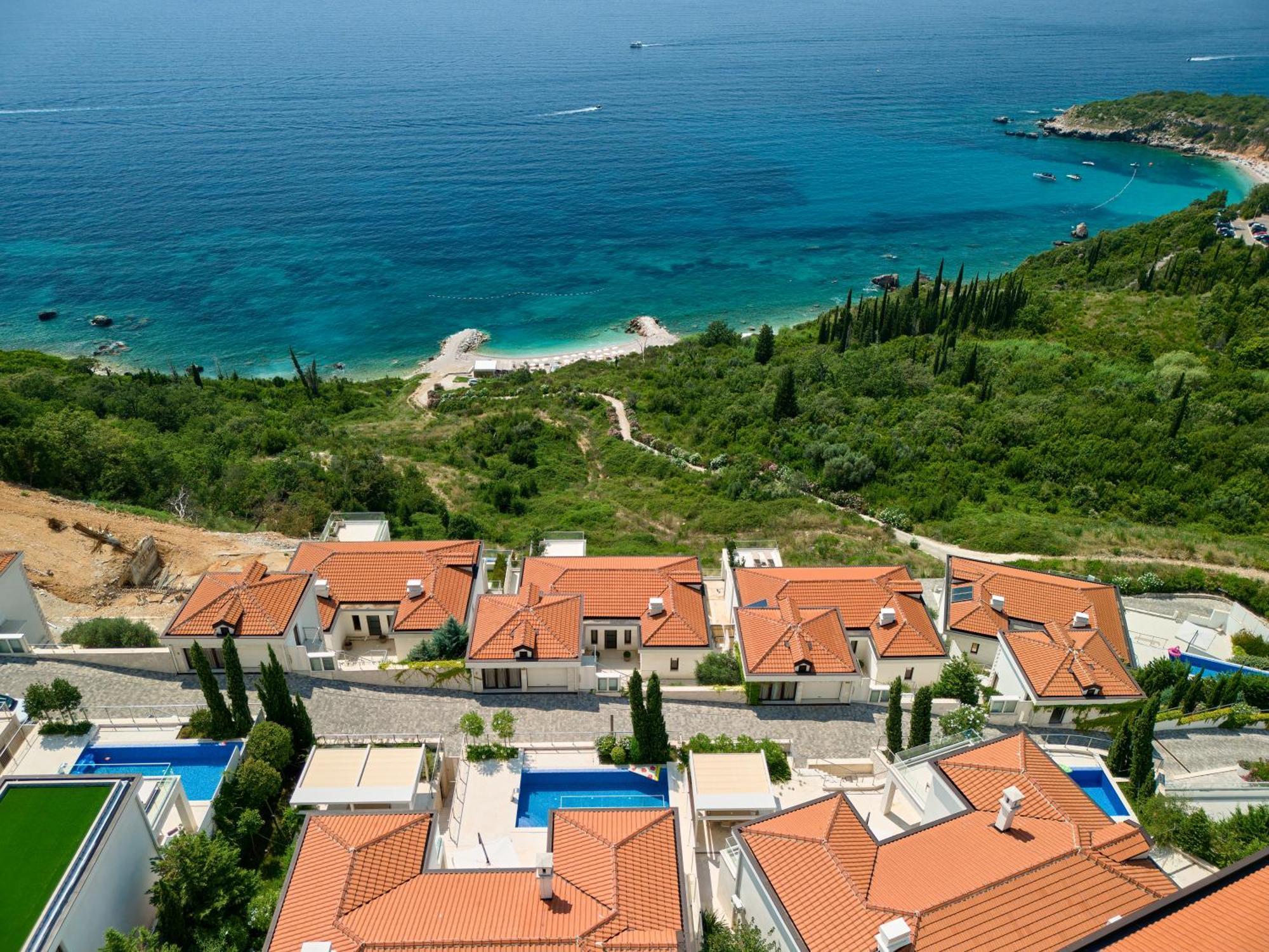 Ananti Resort, Residences & Beach Club - The Leading Hotels Of The World Sveti Stefan Exterior photo