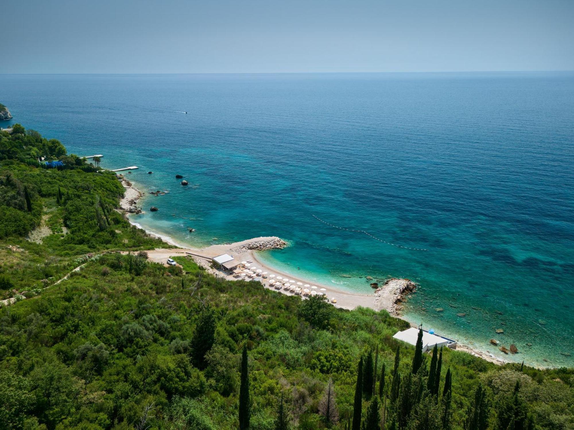 Ananti Resort, Residences & Beach Club - The Leading Hotels Of The World Sveti Stefan Exterior photo